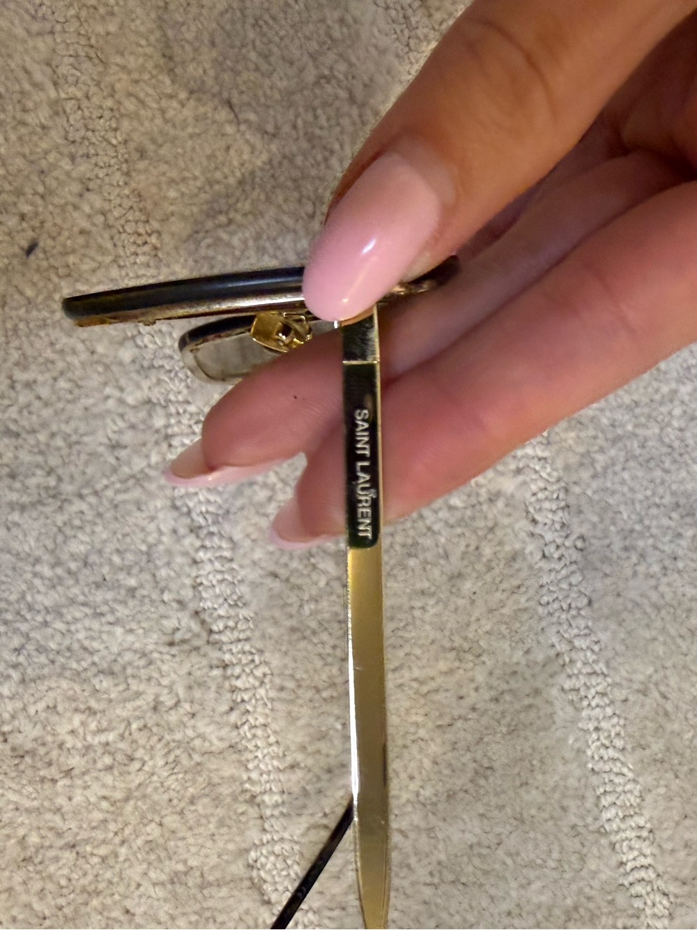YSL sunglasses - Picture 2 of 3